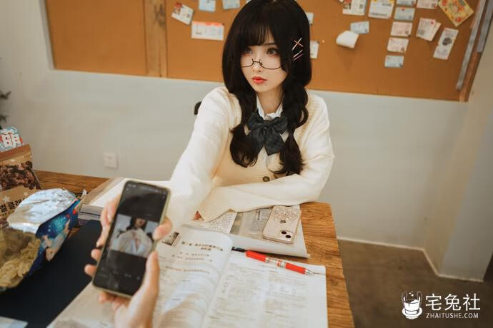 rioko凉凉子 NO.110 关于我的青梅竹马是痴女这件事.jpg 次元美女肉扣热热子COS合集大片 惊艳呈现颜值与才华的绝妙碰撞!