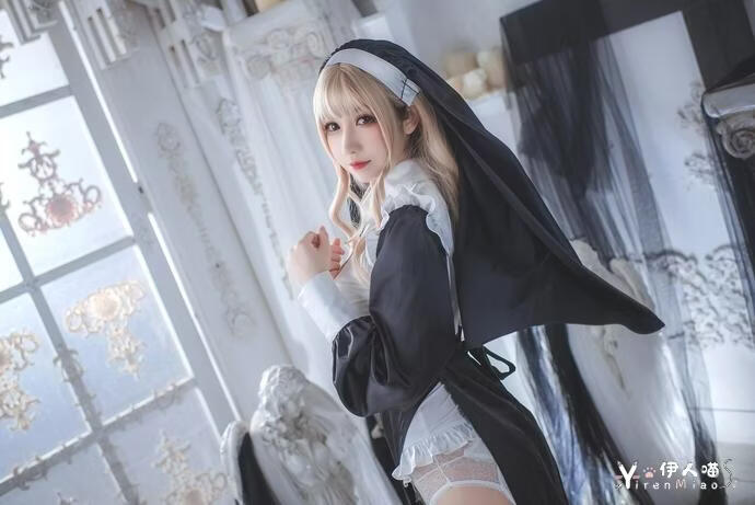 为什么coser衣衣的紫雨心Cos值得反复看？少女前线写实路线少见佳作
