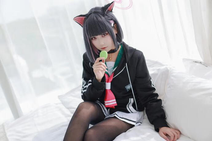 lunana-杏山和纱 1 [26P-134MB]