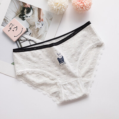 

Women cute cotton print underwear Girl cotton mid-rise waist Japanese literary breathable hip briefs Girls comfortable briefs