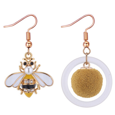 

Creative New Bee Asymmetric Earrings Women Earrings Fashion Jewelry Gifts Girls