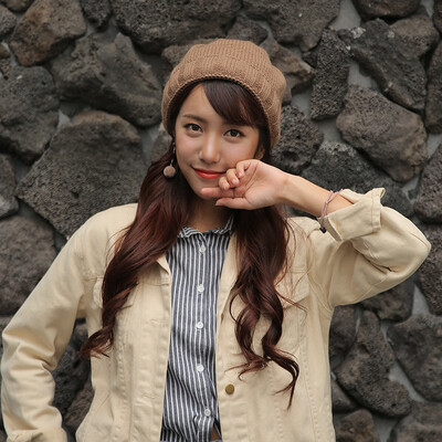 

Hat ladies fallwinter new wool hat Korean version of Joker warm melon hat students street lovers ear protection cold hat