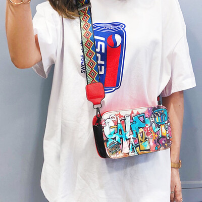 

Women Wide Shoulder Straps English Letter Shoulder Bag Girl Creative Color Graffiti Bag