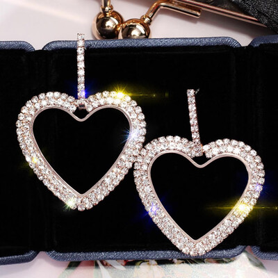 

Faddish 925 Silver Diamond Earrings Women Simple Temperament Love Earrings Full Drill Crystal Earrings Wedding Jewelry Gifts