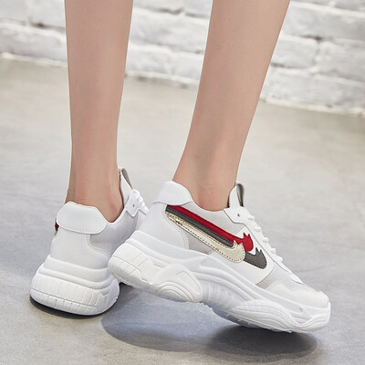 

Mens shoes autumn 2018 new sports shoes leather round head with non-slip breathable mesh shoes
