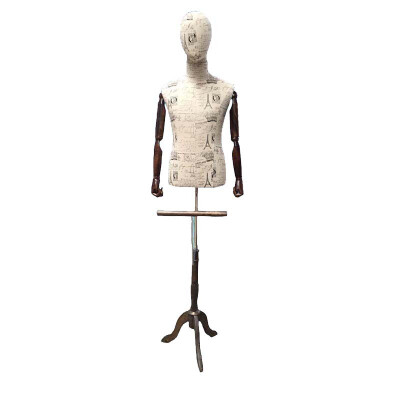 

SM Fabric Wrapped Male Mannequin with Wooden Arm 191981919919201