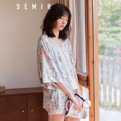 

Senma nightgown female Japanese retro lady pajamas sexy nightgown elegant home service fresh v-neck white tone 0101