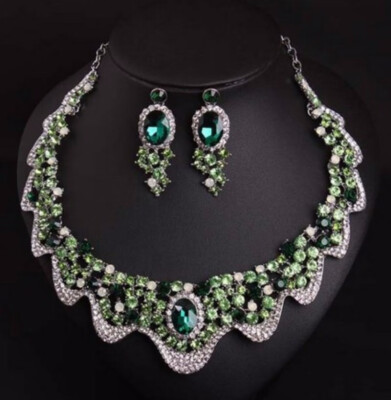 

new nice luxury fashion exaggerated crystal flashing diamond necklace earrings set dress party bride female accessories