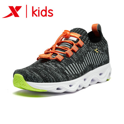 

Xtep childrens shoes spring new boys sports shoes in the big boy shock whirl technology mens running shoes 681115119165 black orange 34