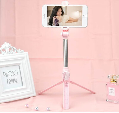 

Tripod selfie stick horizontal vertical shot bluetooth selfie stick mobile phone bracket