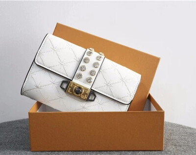 

2019 New Design Women Fashion Chic Girl New pattern Rhinestone diamond Chain bag young ladies handbag