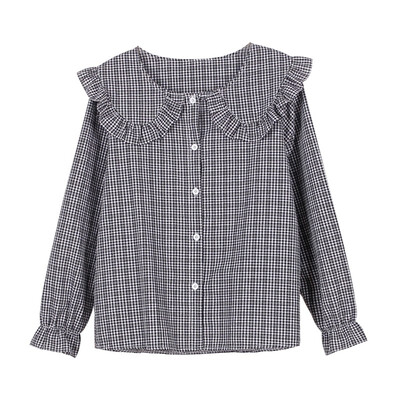

In the fall of the new Japanese art van The fresh baby brought the plaid shirt female