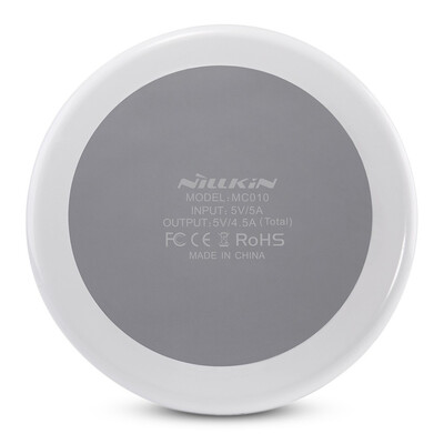 

NILLKIN MC010 Multifunctional Qi Wireless Charger with 4 USB Output Port