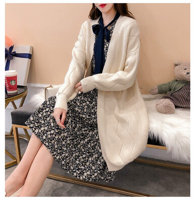 

2018 autumn&winter new sweater jacket womens long&thick&loose knitted sweater cardigan sweater