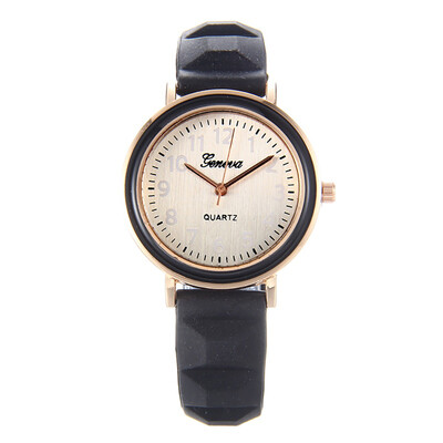 

Quartz Watch Women Silicone Strap Wrist Watch Casual Female Clock