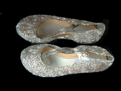

MUABABY Girls Elsa PVC Sandals Children Summer Party Dancing Shoes Kids Princess Shoes 5 Colors Princess Cosplay Accessories