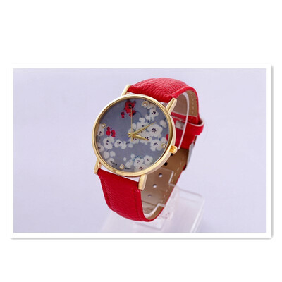 

2018 ladies hot new fashion trend small chrysanthemum lychee belt watch spot