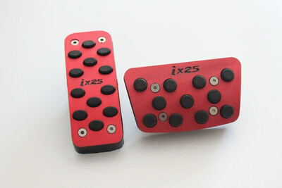

For Hyundai ix25 AT Stainless Steel Ana Rubber Punch-free installation Car Pedals
