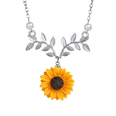 

Fashion Sunflower Necklace Charm Gold-plated Branches Pendant Necklace Clavicle Chain Female Jewelry Accessories Gift