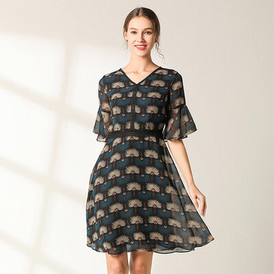 M L XL XXL 3XL 4XL 5XL plus size elegant new summer 2019 women midi chiffon dress short sleeve big size green print A line V neck