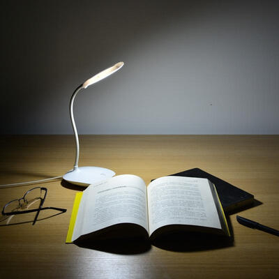 

Flexible Portable USB LED Bed Table Desk Reading Lamp Eye Protection Lamps Light