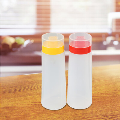 

4-Hole Squeeze Type Sauce Bottle Safe Resin For Ketchup Jam Mayonnaise Olive Oil YellowRedSquirt BottlesSauce Bottle