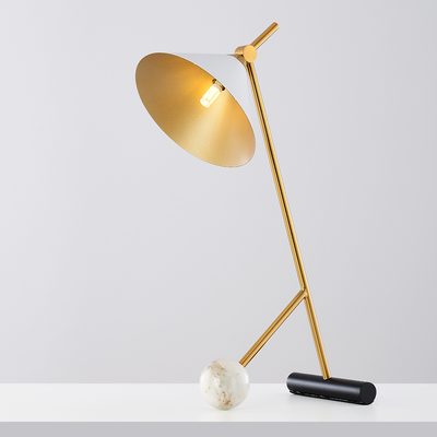 

YANGYANGMEIMEI Simple style table lamp home fashion personality 6845