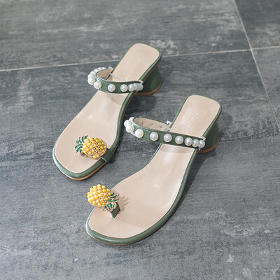 

Slippers women wear fashion Joker net red 2019 new summer thick with pineapple pearl ins sandals sandals tide