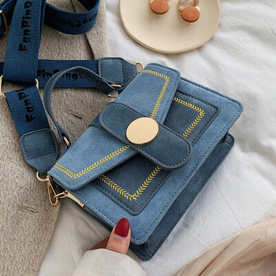 

On the new womens bag 2019 Korean version of autumn&winter new frosted shoulder bag fashion Joker chain slung bag