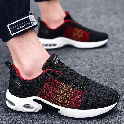 

2019 new summer sports&leisure running white shoes mens tide shoes wild deodorant breathable mesh shoes small white mens shoes