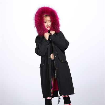

QIU YAN sent over the new winter star paragraph liner long section Parker coat female fur coat 9332
