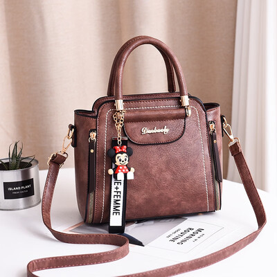 

Summer womens bag new single shoulder bag temperament pure color leisure large capacity Korean version 100 lap handheld oblique b