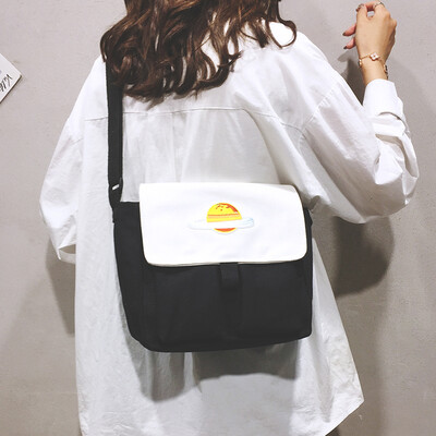 

Canvas bag female 2019 new one-shoulder ins super fire Sen students Korean version of Harajuku Messenger bag wild bag bag