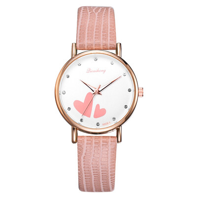 

Korean version of the personality love word quartz watch trend fashion mirror casual watch pu watch
