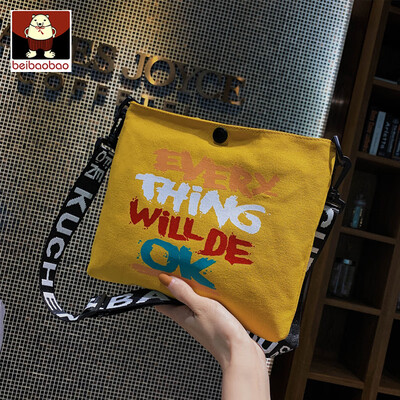 

On the new bag women 2019 new Korean broadband casual shoulder bag foreign girl canvas messenger bag