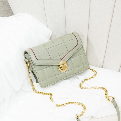 

Womens small fresh Korean Joker shoulder slung fashion diamond chain texture small square bag