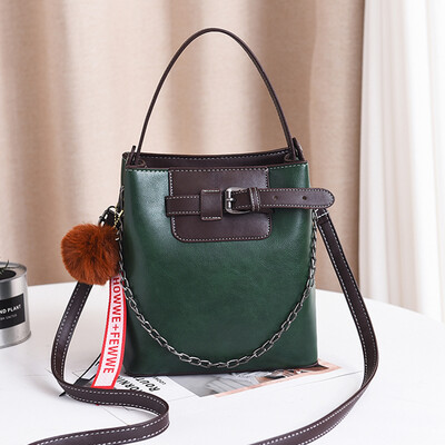 

Bucket bag womens fashion color belt buckle personality Korean single shoulder chain winter bag slung