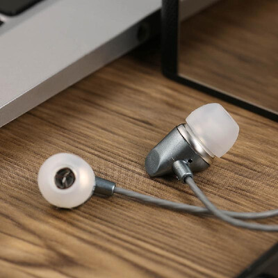

In-ear Headphones Wired Headset 35mm Jack Earphones for Smart Phone MP3 Player