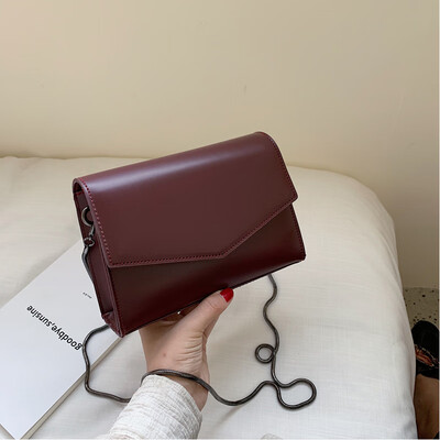 

On the new leisure bag 2019 new fashion chain shoulder bag simple foreign style Korean Messenger bag