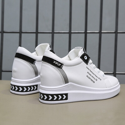 

Small white tide shoes female 2019 summer summer new style increase high wild autumn shoes breathable casual increase white shoes autumn