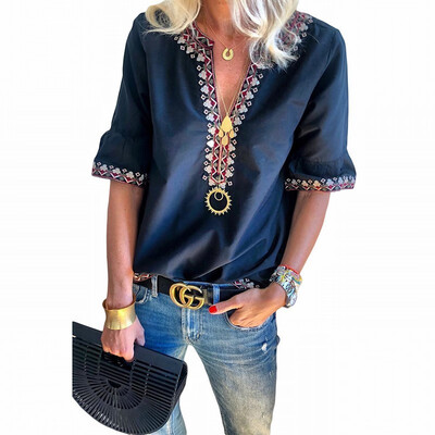 

Printed Slim T-Shirt womens V-neck Half Sleeve Regular Top