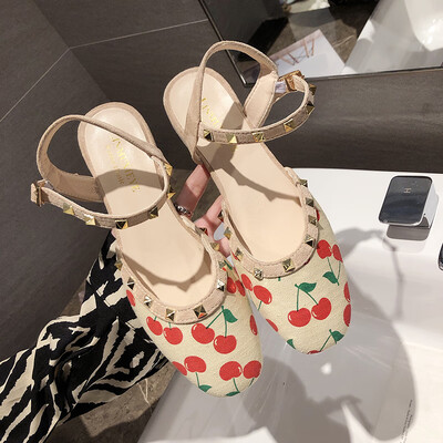 

INS flat-soled sandals fairy wind students pineapple soft shoes thick heels