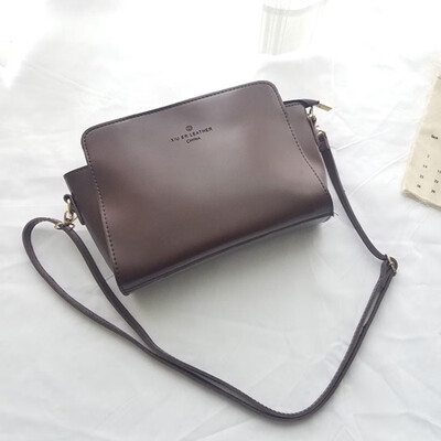

New Women Retro PU Leather Letter Imprint Shoulder Bag Messenger Solid Color Casual Vintage Crossbody Bag For Women
