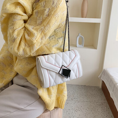 

Small fragrance bag female 2019 new wave Korean version of the fashion of the atmosphere texture wild chain shoulder slung small square bag