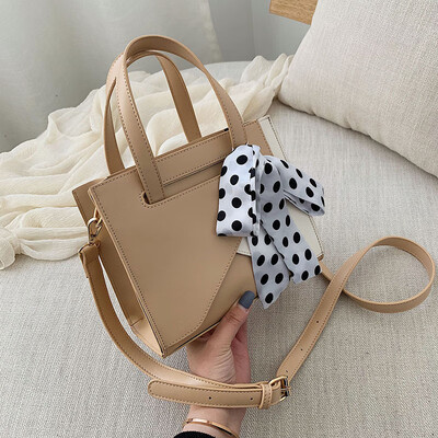 

Summer new bag female foreign gas 2019 new Korean version of the wild single shoulder slung fashion portable scarf small square bag