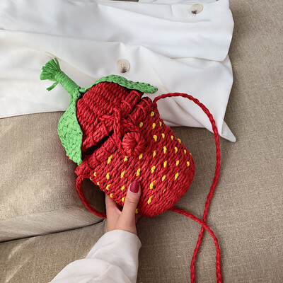 

Womens bag new small fresh&lovely woven strawberry bag wild simple shoulder slung bag