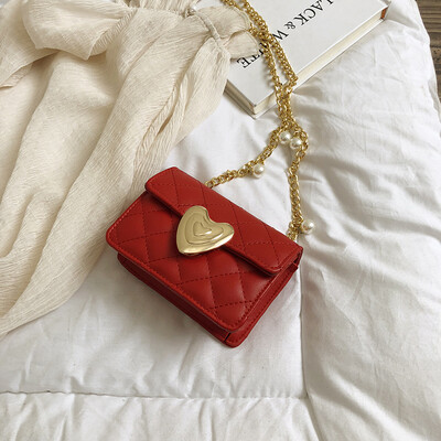 

Chic texture embroidery thread small bag new 2019 summer girl small square bag Korean version of Joker shoulder slung bag
