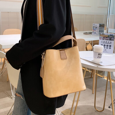 

Womens bag 2019 new fashion handbags Sen double-sided bucket bag foreign gas Messenger bag wild ins shoulder bag