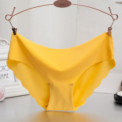 

Women Underwear Sexy Lingerie Low-Rise Briefs Ice Silk Seamless Wavy Edge Breathable Panties Solid Color Plus Size Briefs New