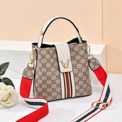 

Autumn bag lady new fashion Bucket Bag Handbag wide shoulder strap tide lady bag single shoulder inclined bag